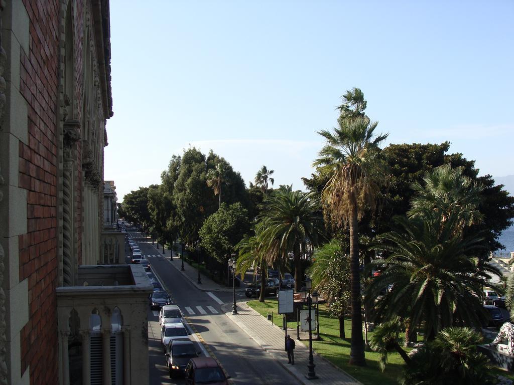 La Casa Di Ermelinda Bed & Breakfast Reggio Calabria Exterior photo